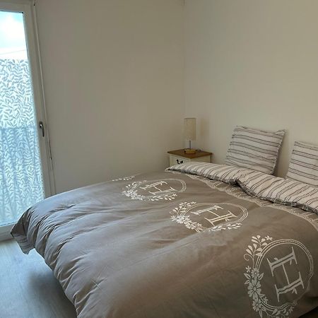 Duplex Complet - Proche Dysney Land Paris Lägenhet Bussy-Saint-Georges Exteriör bild